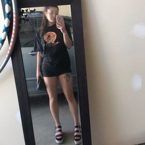 Meet your Posher, Maya